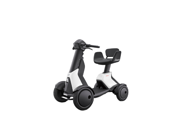 ｅ−ＳＮＥＡＫＥＲ